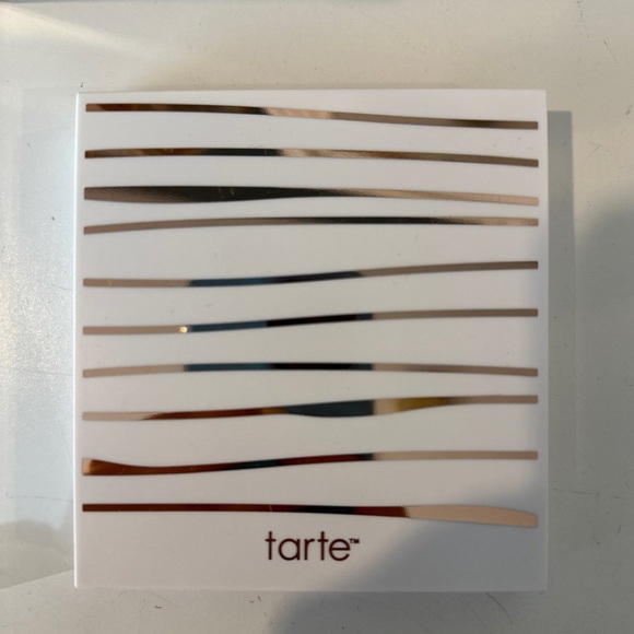 Tarte eyeshadow palette - Picture 2 of 3